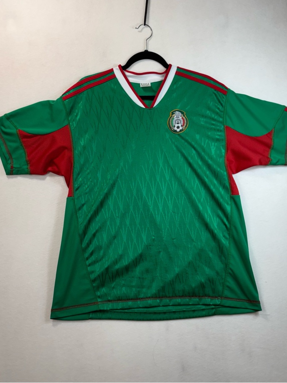 Mexico National Team Green Soccer Jersey with Red Accents